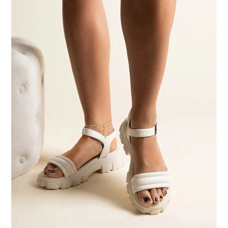 Beige sandals with a massive Meredi sole