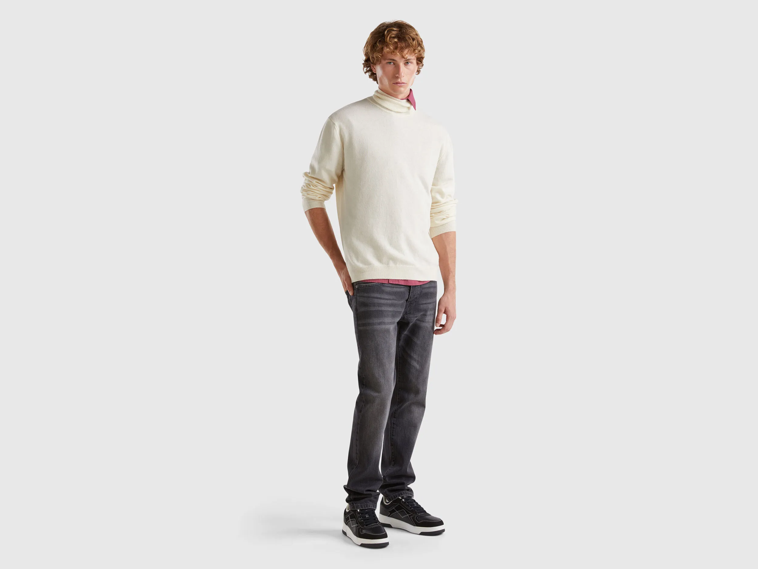 Cream white turtleneck in pure Merino wool - Creamy White | Benetton