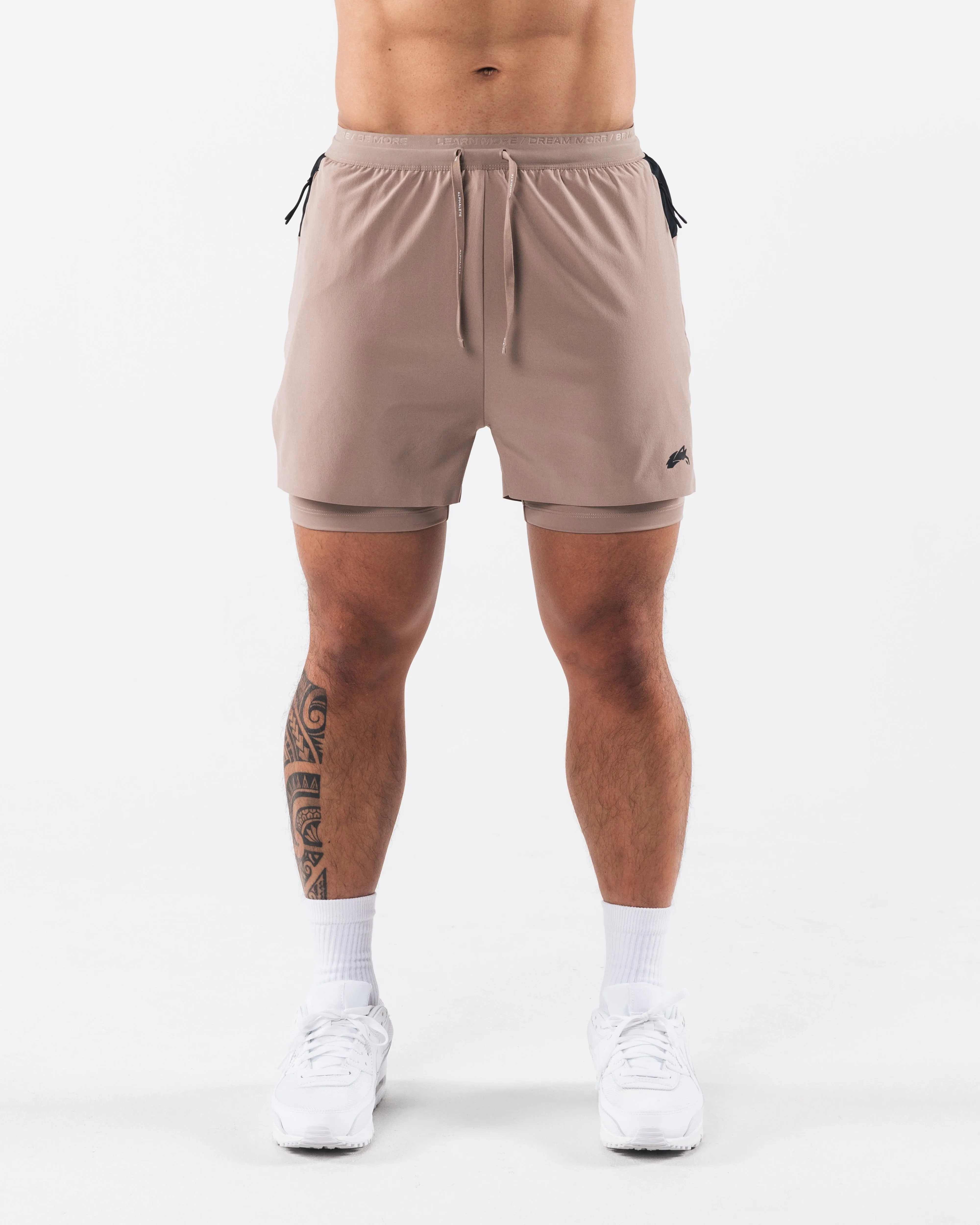 Elite Swift Short 5 - Sand