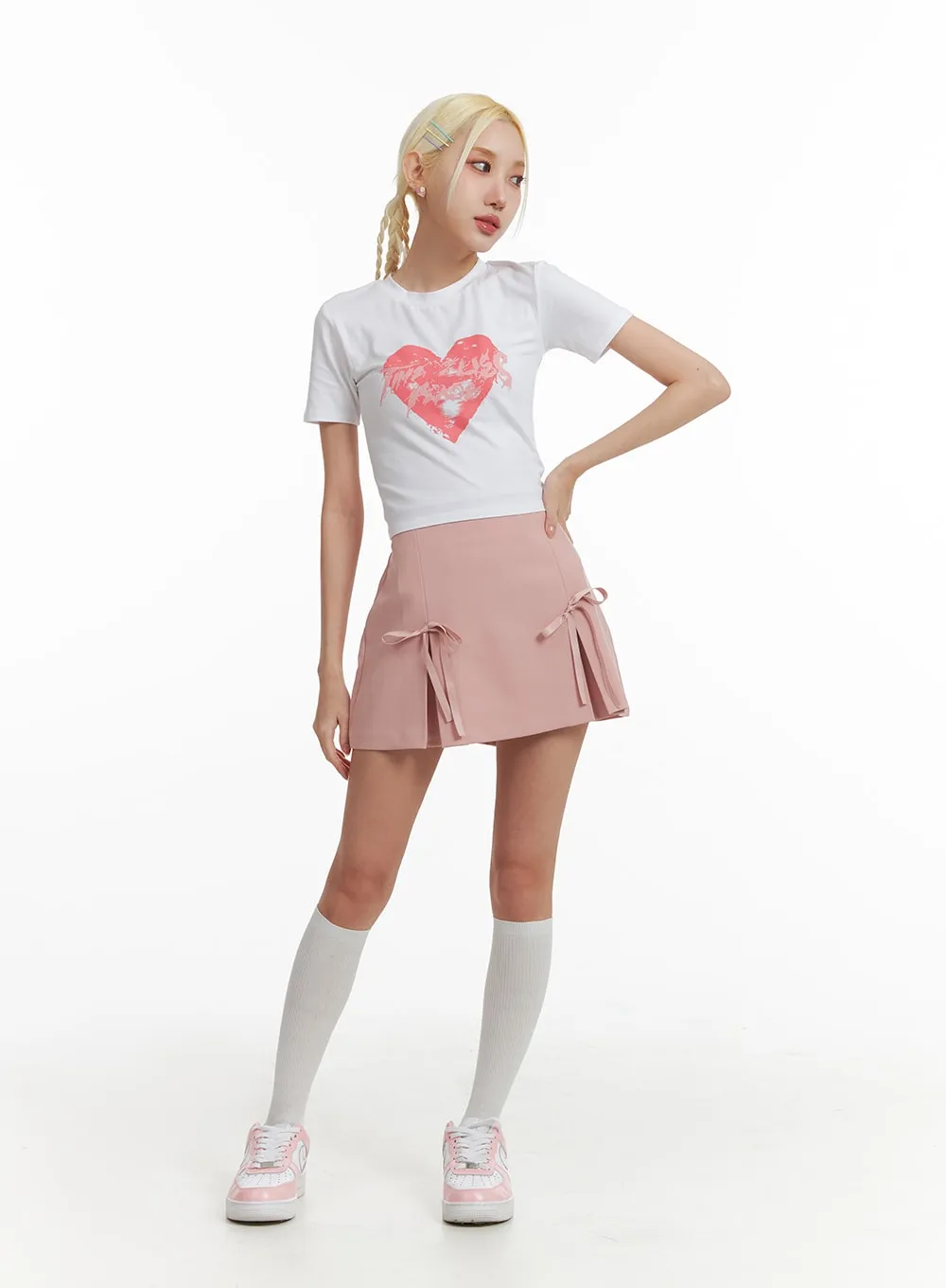 Heart Graphic T-Shirt IF408