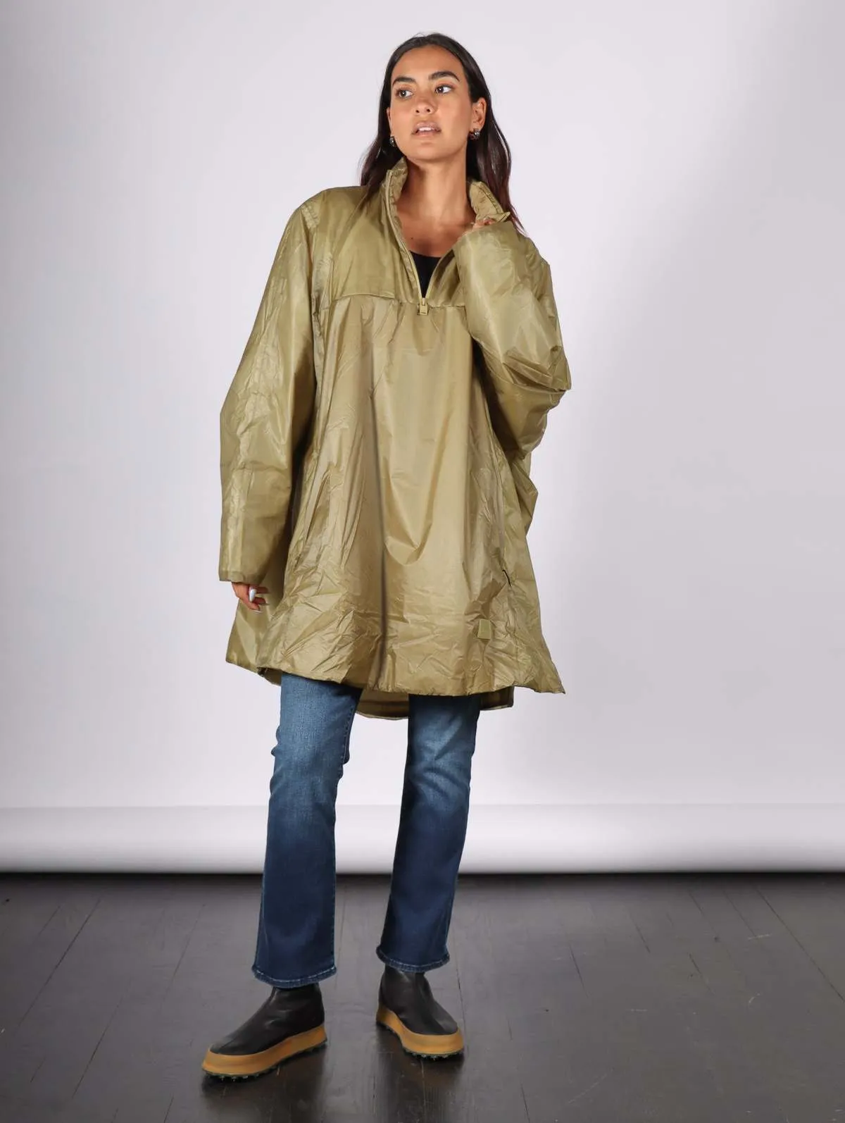 Kauto Insulated Poncho - Khaki