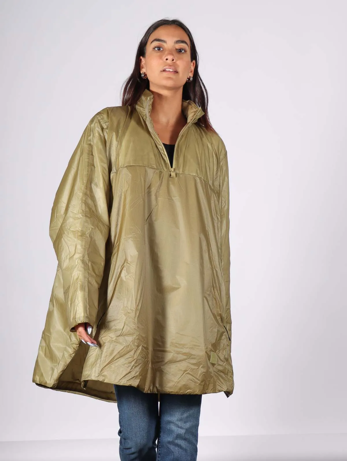 Kauto Insulated Poncho - Khaki