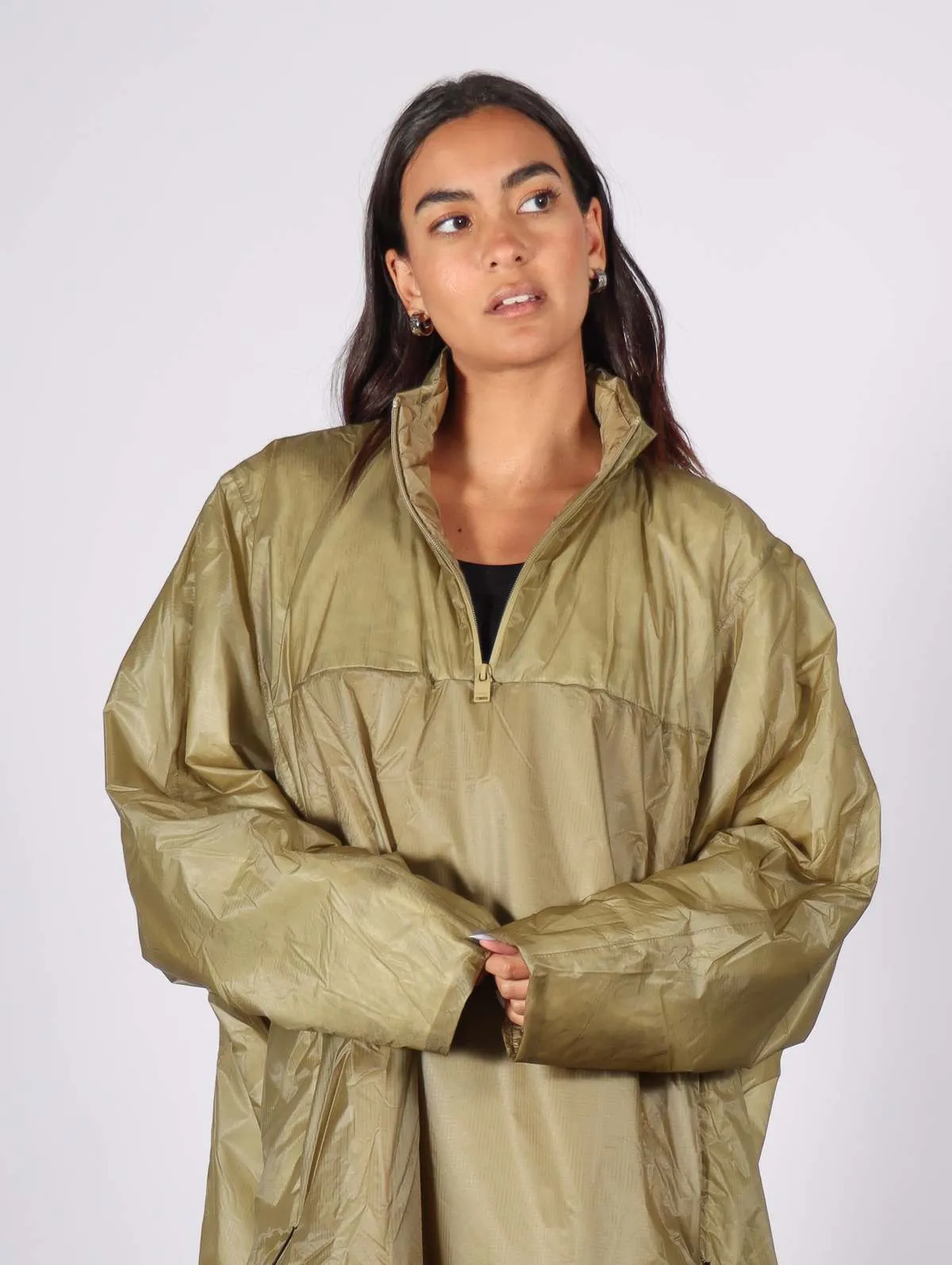 Kauto Insulated Poncho - Khaki