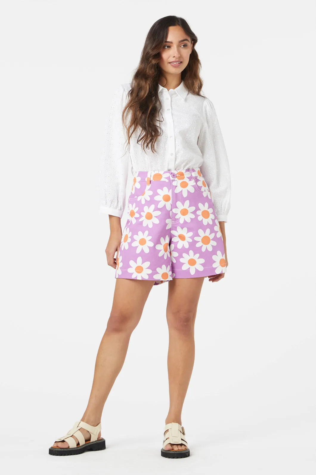 Margo Daisy Short