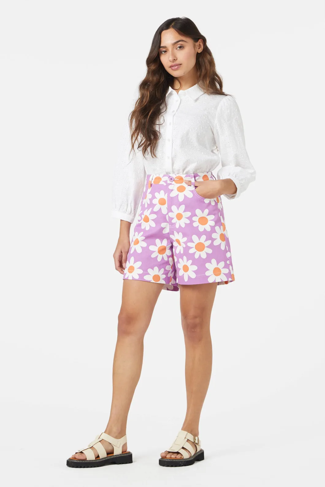 Margo Daisy Short