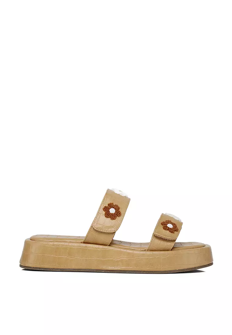 Milliot & Co. Disney Bambi Daisy Sandals