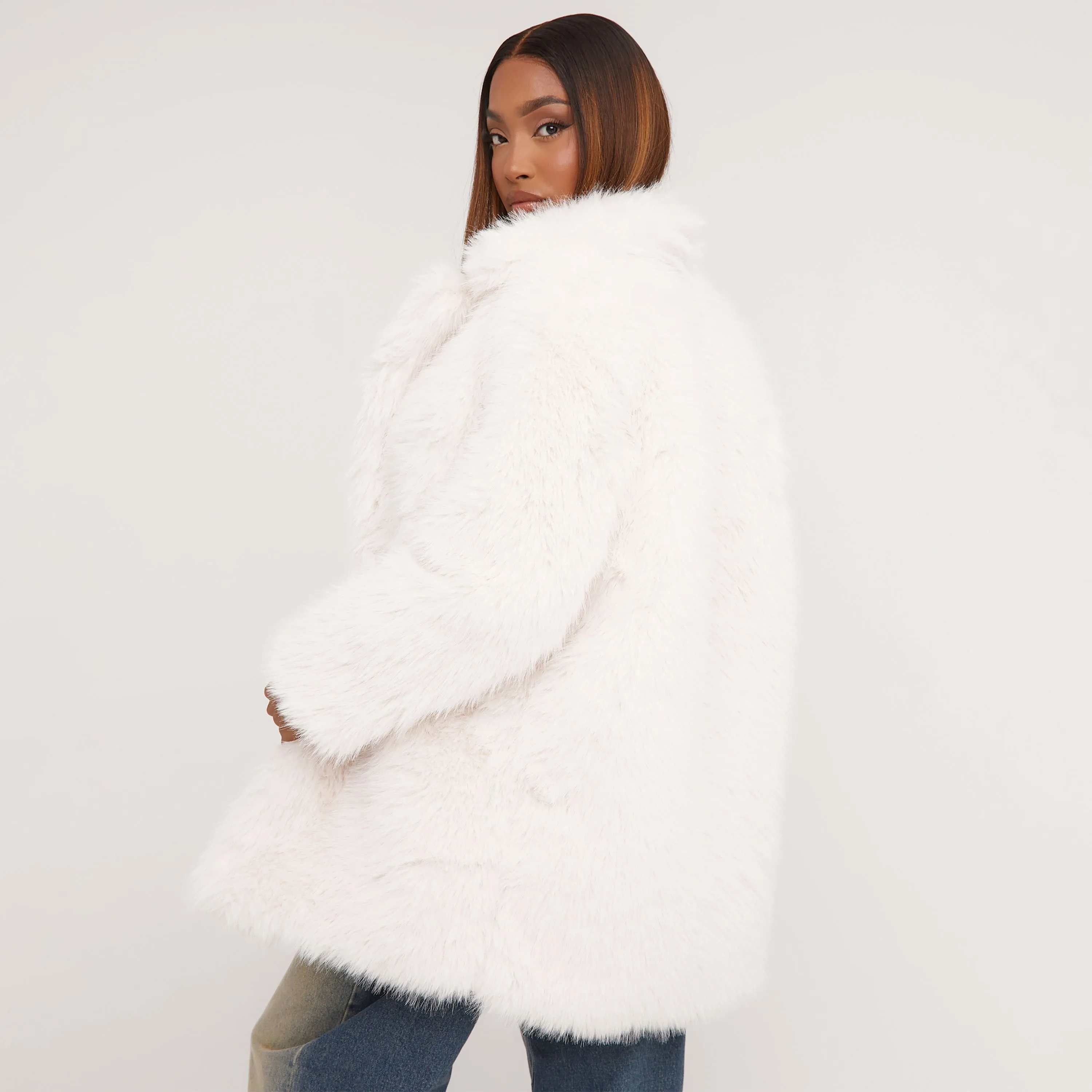 Oversized Coat In Faux Fur Cream