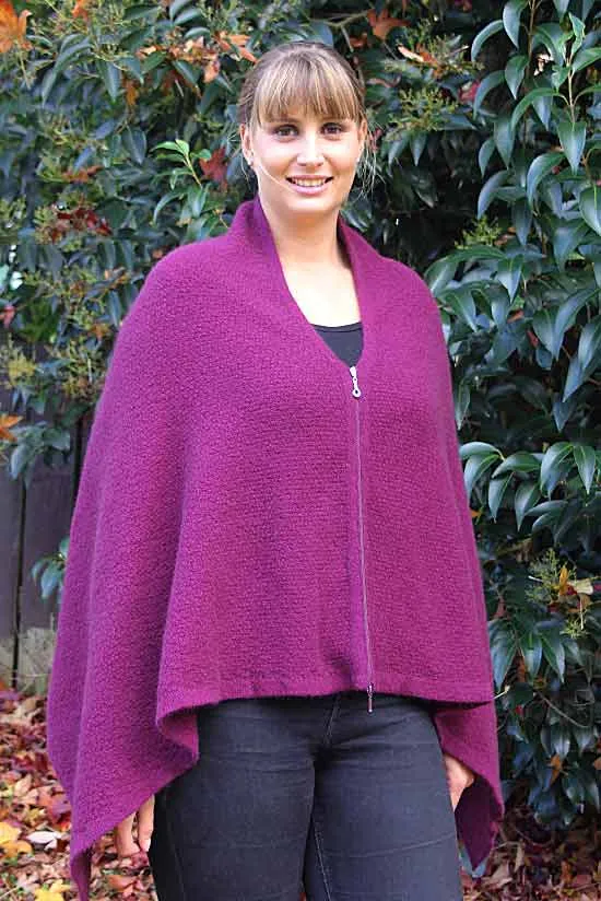 Poncho Zip Possum Merino