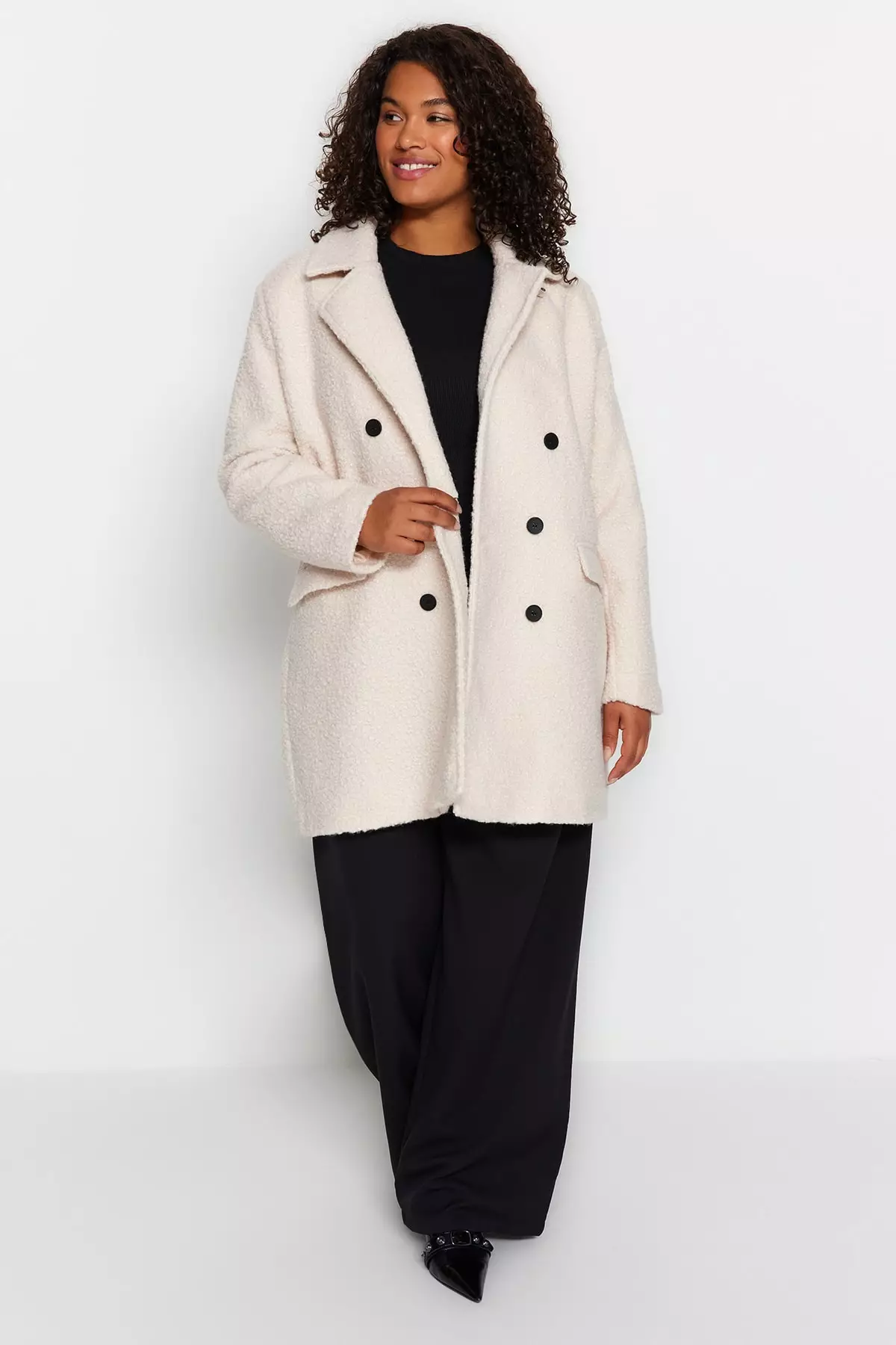 Trendyol Plus Size Wide Fit Coat