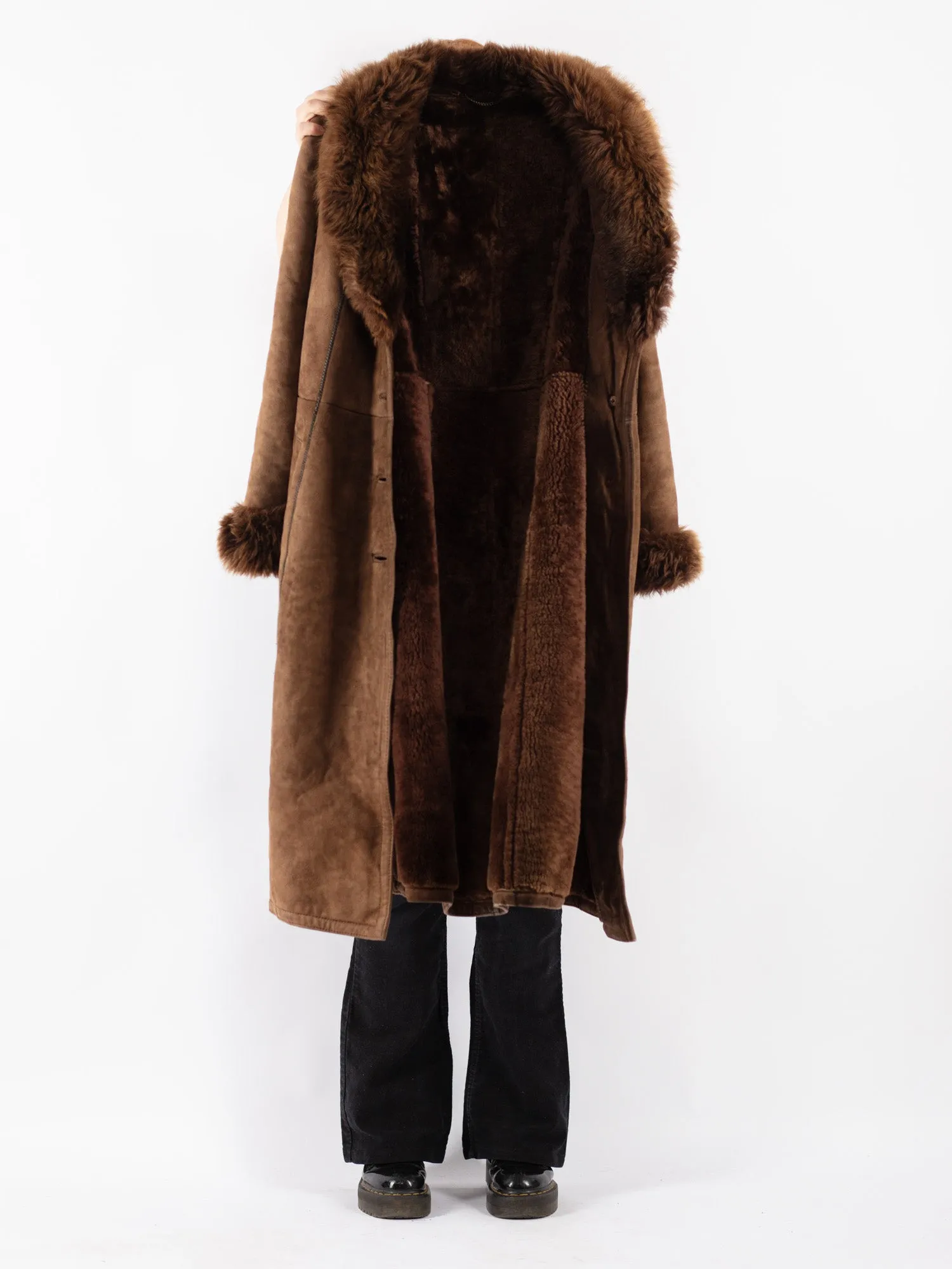 Vintage 70's Women Sheepskin Coat in Brown